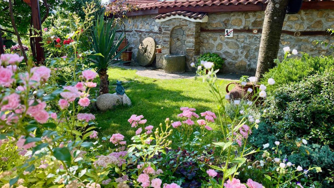 Iliikova House Otel Kalofer Dış mekan fotoğraf